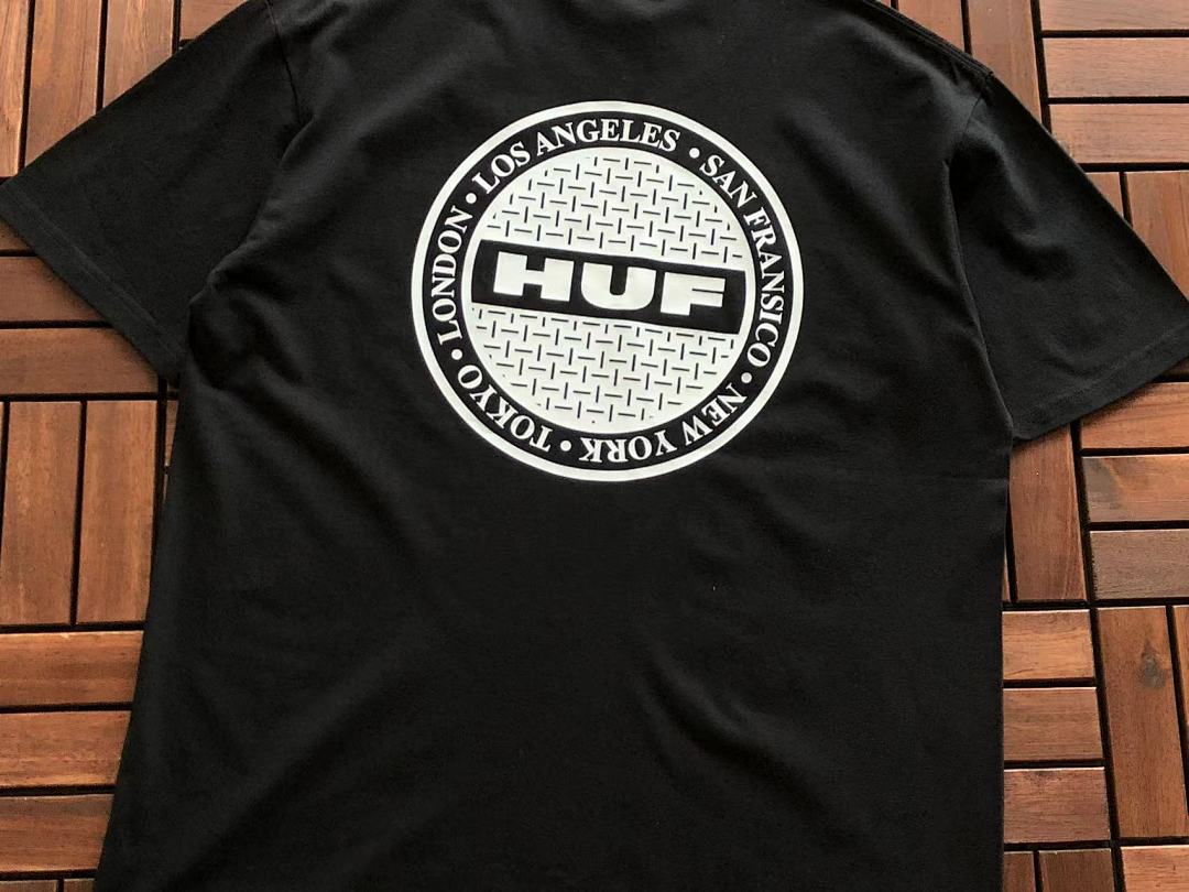 On Running ~85 HUF T-SHIRT - Image 6
