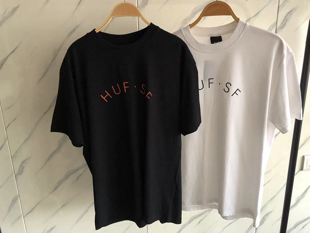 On Running ~85 HUF T-SHIRT - Image 17