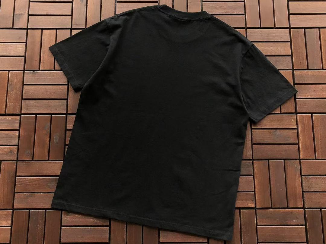 On Running ~85 UNDEFEATED T-SHIRT 55062899 (Im 180CM 68KG Iwear Size M In The Photo) - Image 13