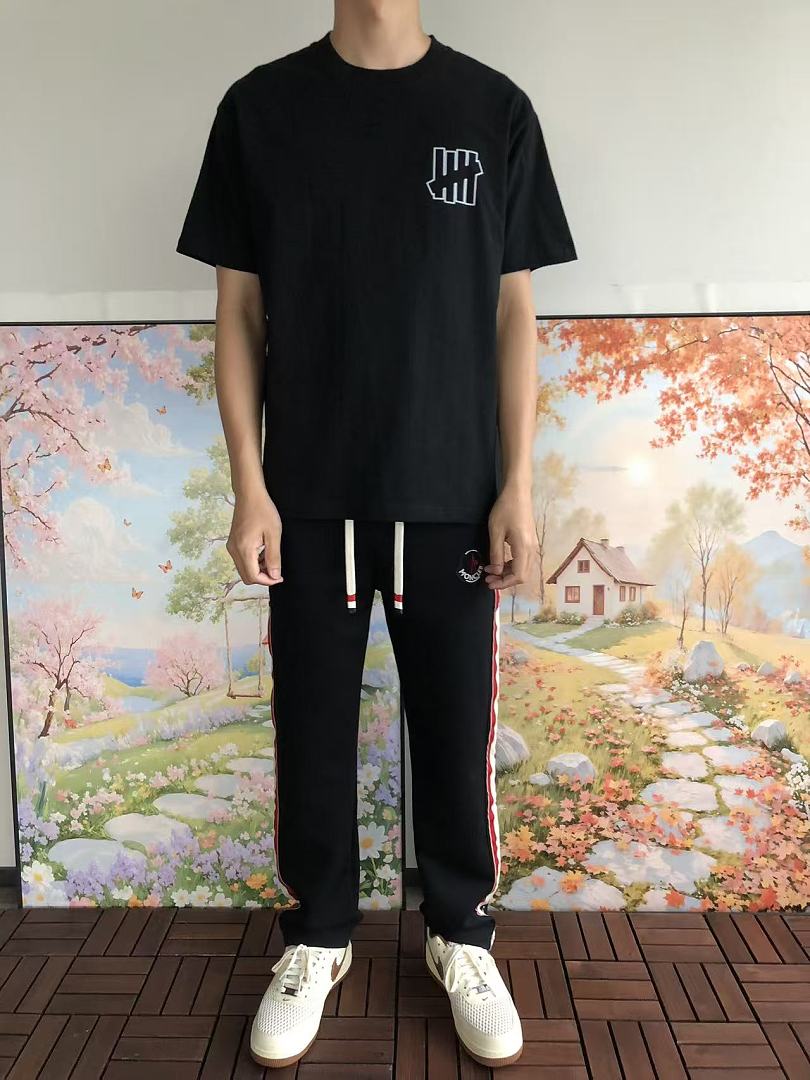 On Running ~85 UNDEFEATED T-SHIRT 55063094 (Im 180CM 68KG Iwear Size L In The Photo) - Image 3