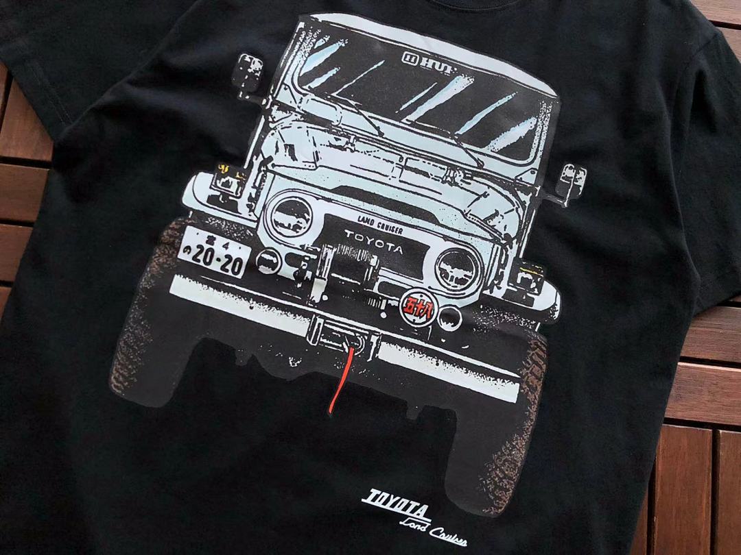 On Running ~95 HUF T-SHIRT - Image 13