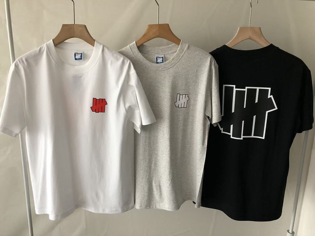 On Running ~85 UNDEFEATED T-SHIRT 55071622 (Im 185CM 70KG Iwear Size M In The Photo) - Image 26