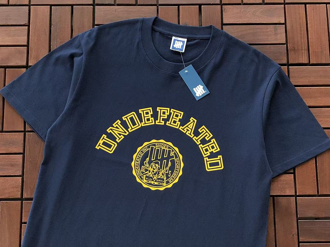 On Running ~85 UNDEFEATED T-SHIRT 55051431 (Im 185CM 80KG Iwear Size M In The Photo) - Image 15