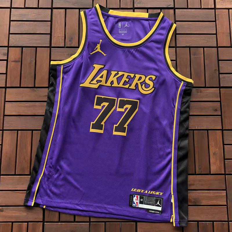 Other ~95 NBA BASKETBALL, photo 1