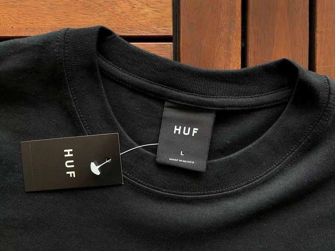 On Running ~85 HUF T-SHIRT - Image 24