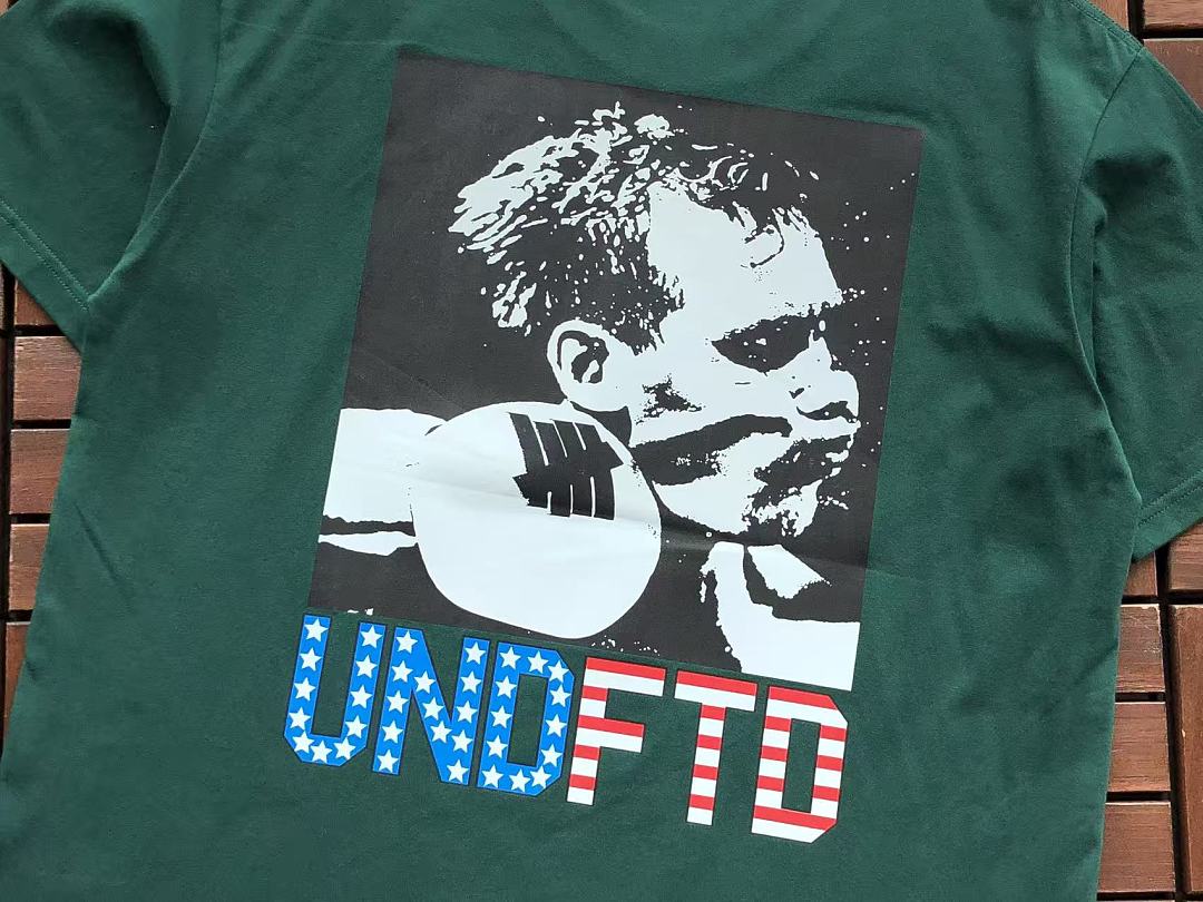 On Running ~ 85 UNDEFEATED T-SHIRT 55070667 (Im 185CM 80KG Iwear Size M In The Photo) - Image 24