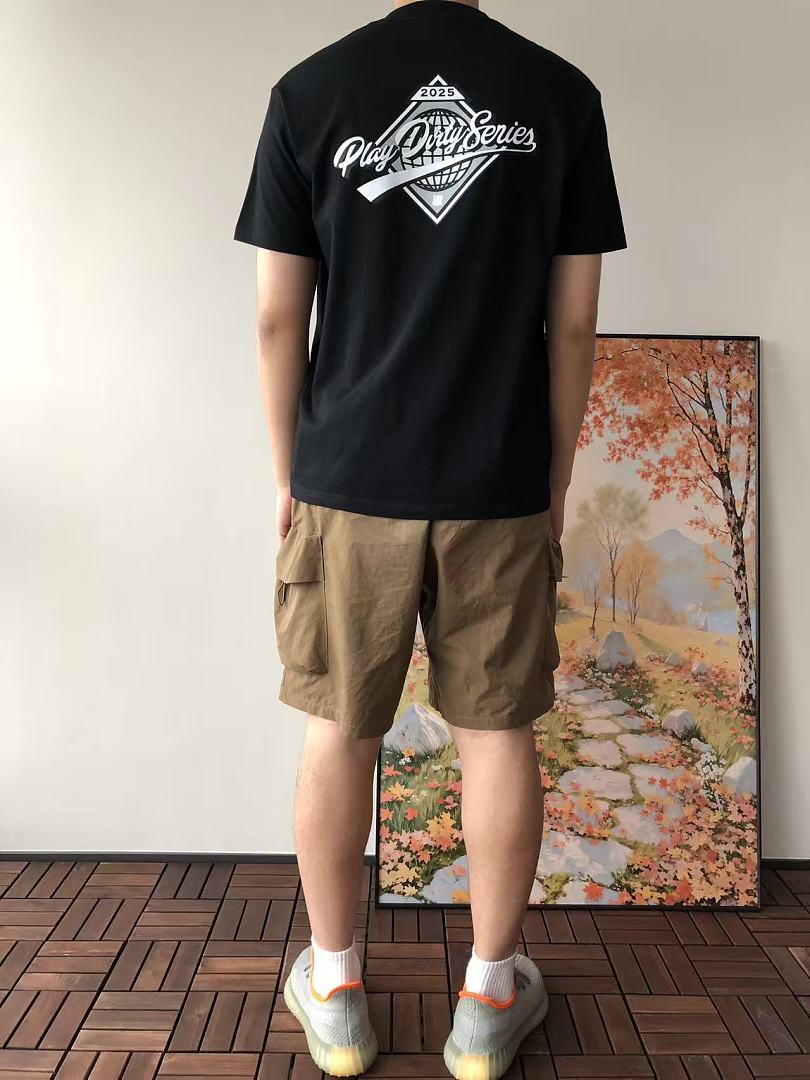 On Running ~ 85 UNDEFEATED T-SHIRT 55041740 (Im 185CM 80KG Iwear Size L In The Photo) - Image 4