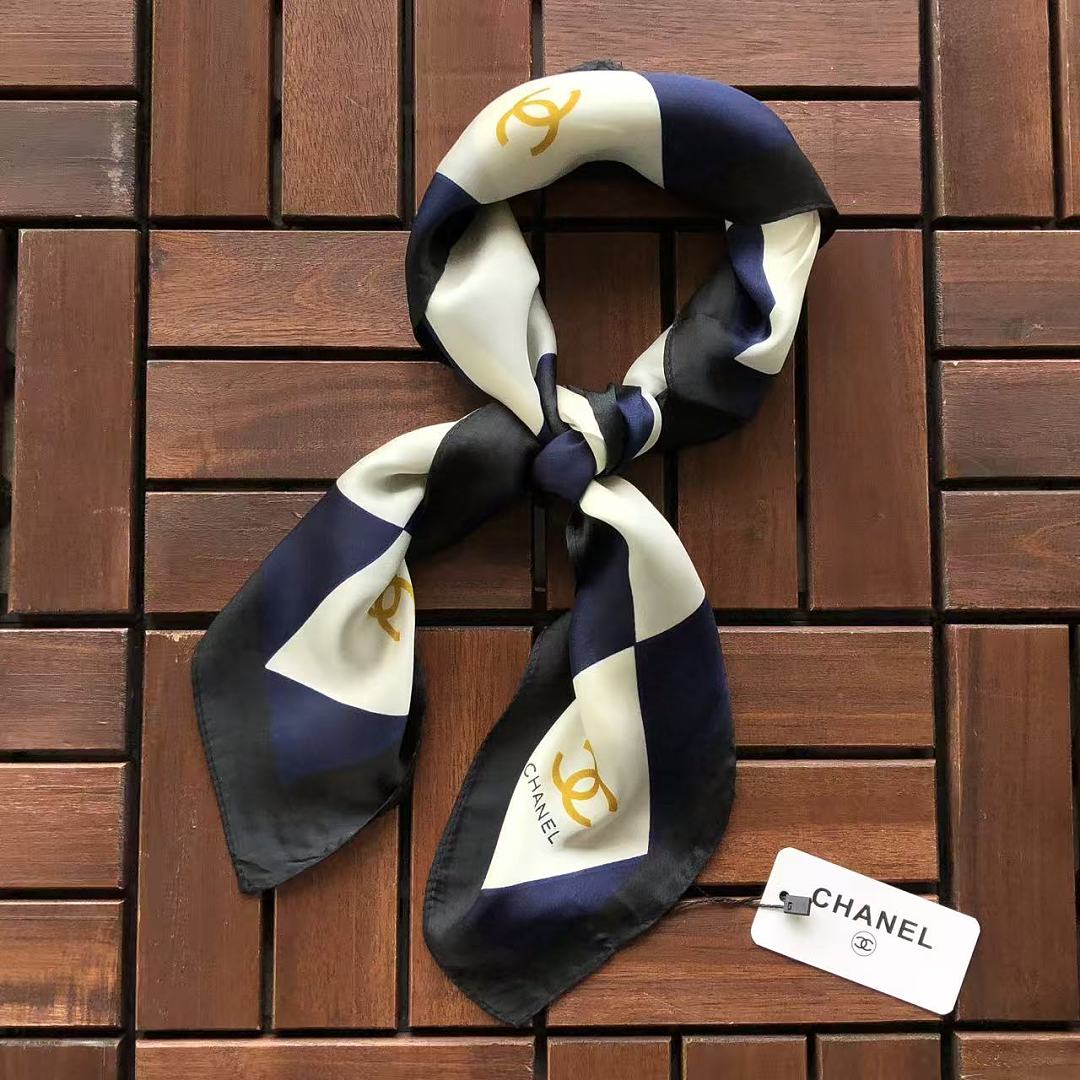 Other ~56 C🔥A🔥E🔥SCARF (Long 69CM* Wide 69CM), photo 1