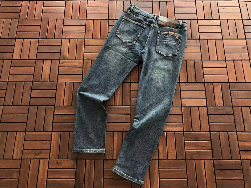Other ~235 Z🔥🔥G🔥A JEANS 22092608 (Im 180CM 68KG Iwear Size 33 In The Photo), photo 1