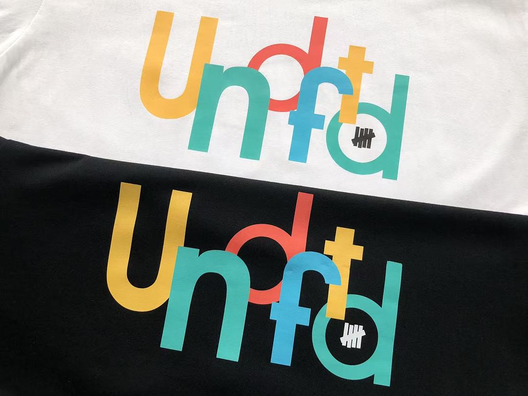 On Running ~85 UNDEFEATED T-SHIRT 55070670 (Im 185CM 80KG Iwear Size L In The Photo) - Image 11