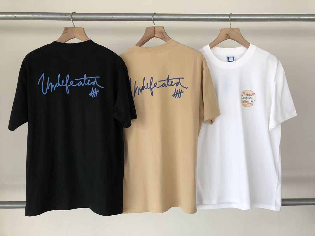 On Running ~85 UNDEFEATED T-SHIRT 55070638 (Im 185CM 80KG Iwear Size L In The Photo) - Image 23