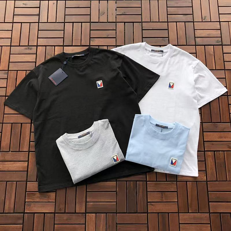 Other ~135 L🔥 T-SHIRT, photo 1