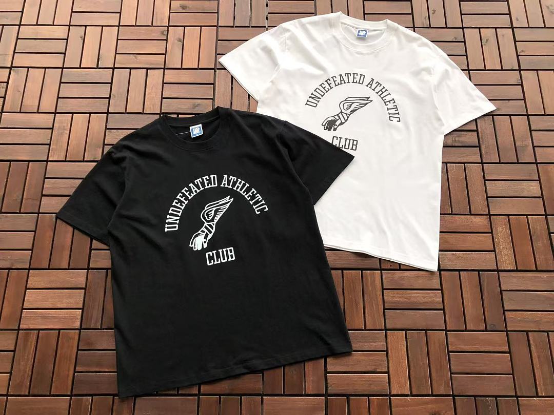 On Running ~85 UNDEFEATED T-SHIRT 55063084 (Im 180CM 68KG Iwear Size L In The Photo) - Image 5