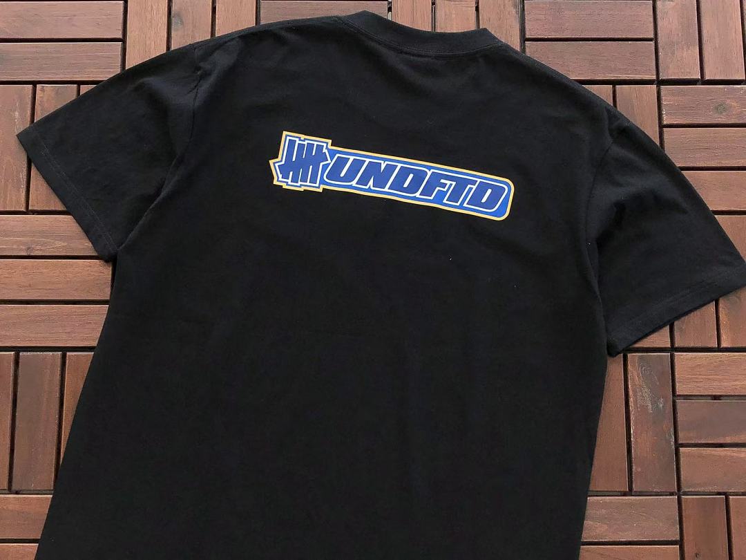 On Running ~85 UNDEFEATED T-SHIRT 55052511 (Im 185CM 80KG Iwear Size L In The Photo) - Image 18
