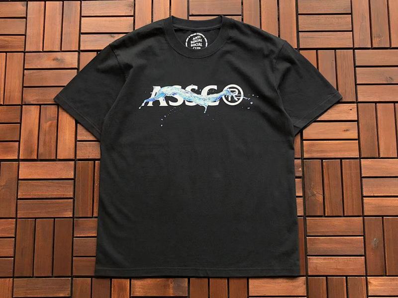 On Running ~99 ANTI SOCIAL CLUB T-SHIRT