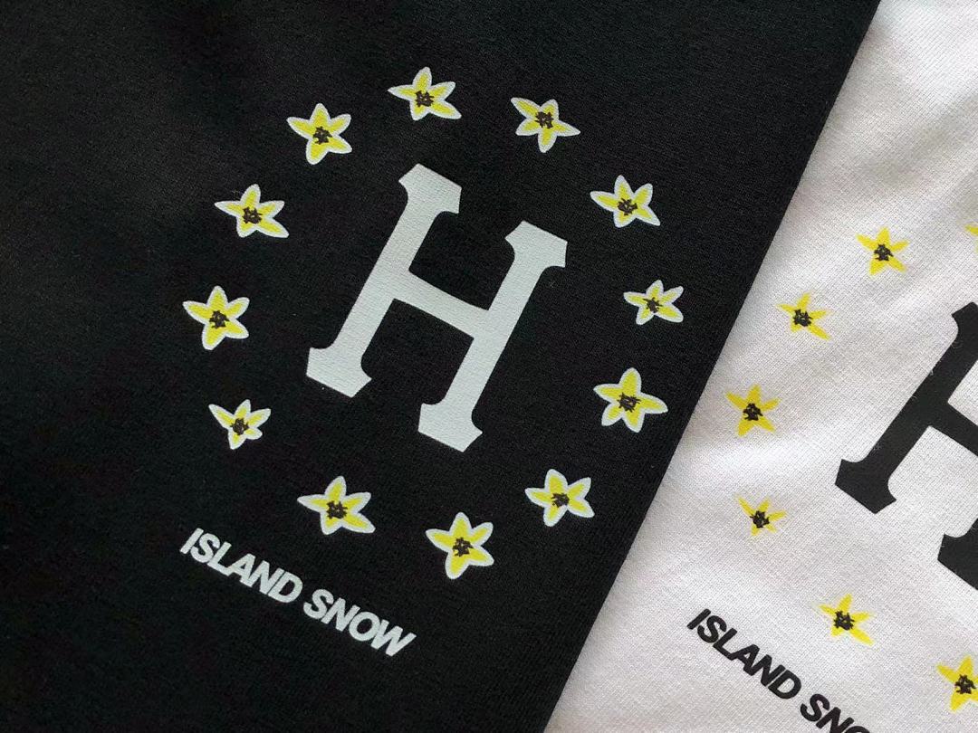 On Running ~85 HUF T-SHIRT - Image 17