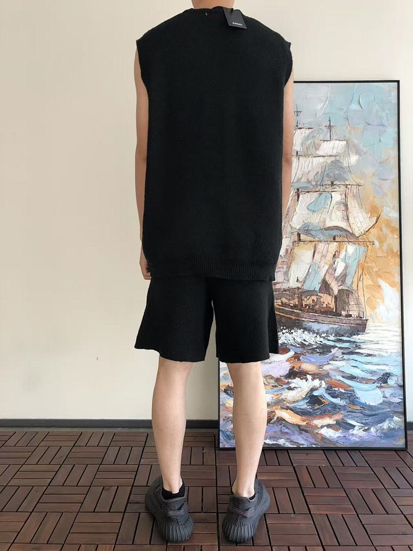 AMIRI ~179 AMIRI VEST SHORTS SWEATER 33121731 (Im 180CM 68KG Iwear Size XL In The Photo) - Image 5
