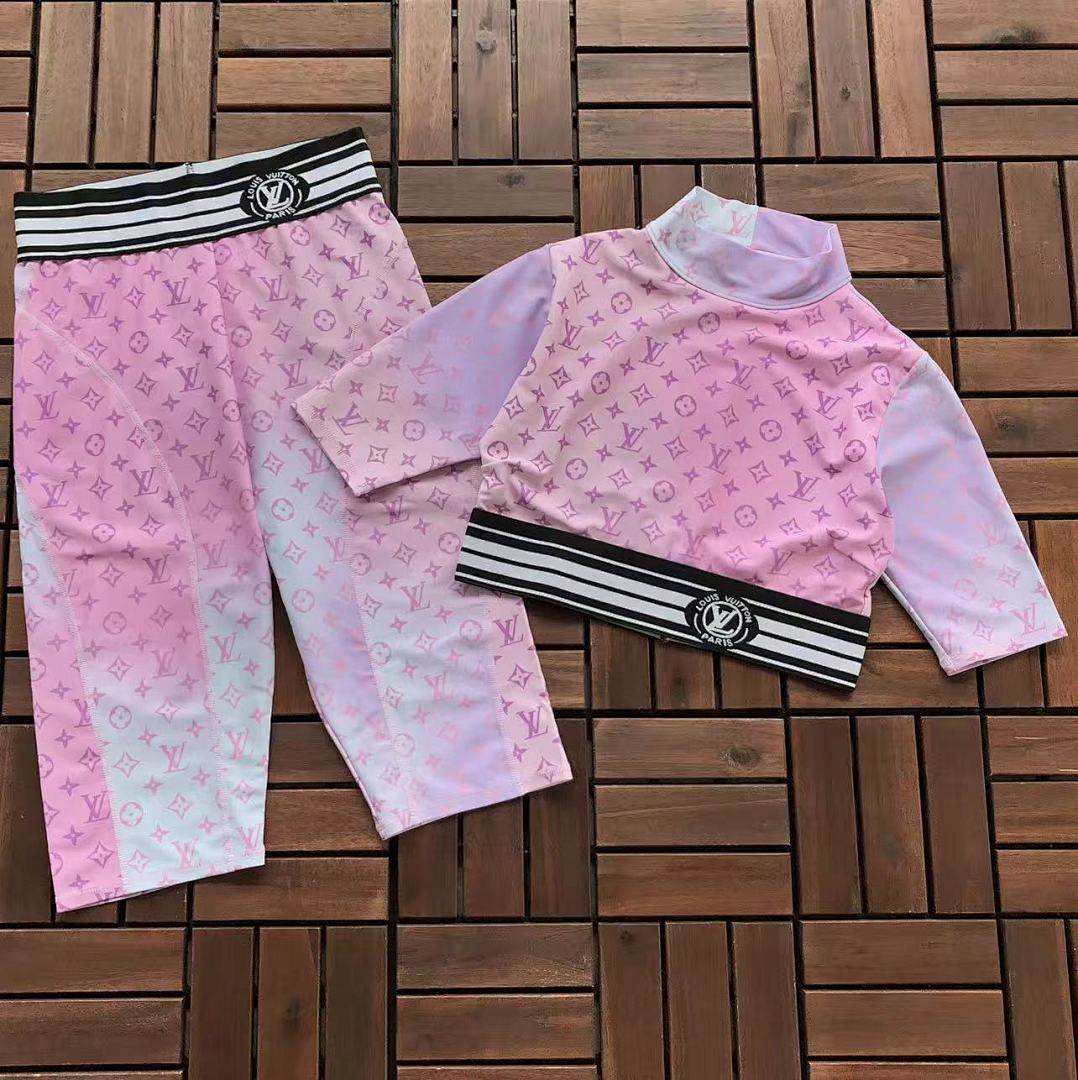 ~66 L🔥YOGA APPAREL, photo 1