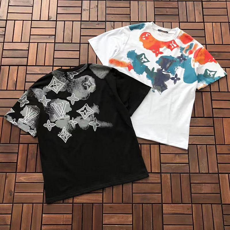 ~109 L🔥 T-SHIRT 77010722 (Im 176CM 58KG Iwear Size M In The Photo), photo 1