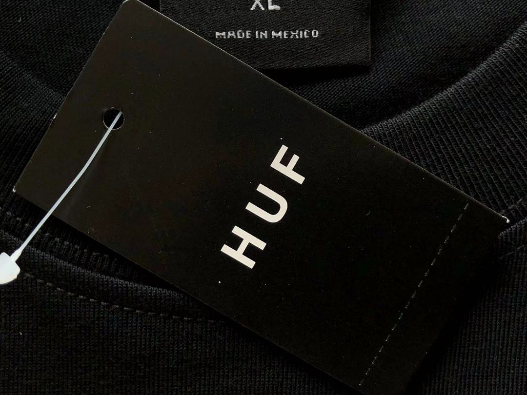 On Running ~95 HUF T-SHIRT - Image 20
