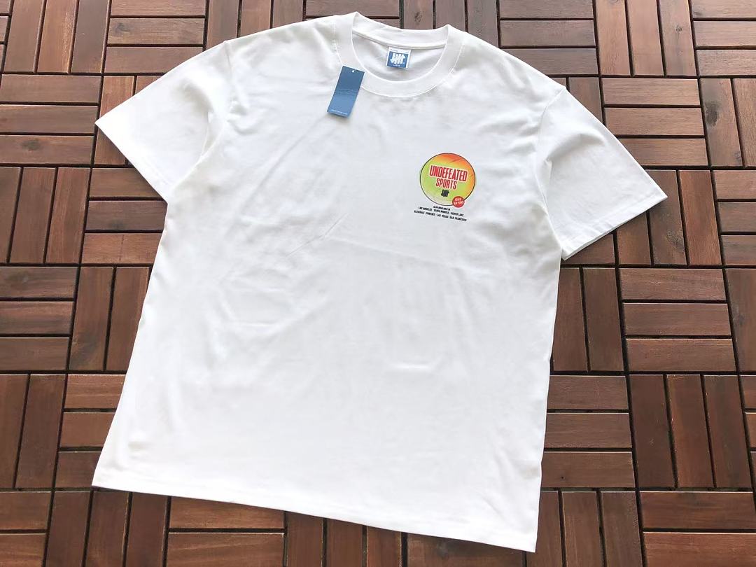 On Running ~85 UNDEFEATED T-SHIRT 55071028 (Im 185CM 70KG Iwear Size L In The Photo) - Image 11