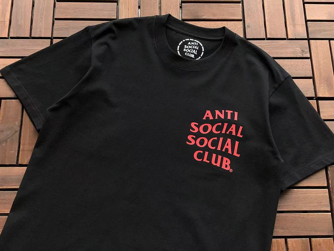 On Running ~ 85 ANTI SOCIAL CLUB T-SHIRT 55041707 (Im 180CM 68KG Iwear Size M In The Photo) - Image 9