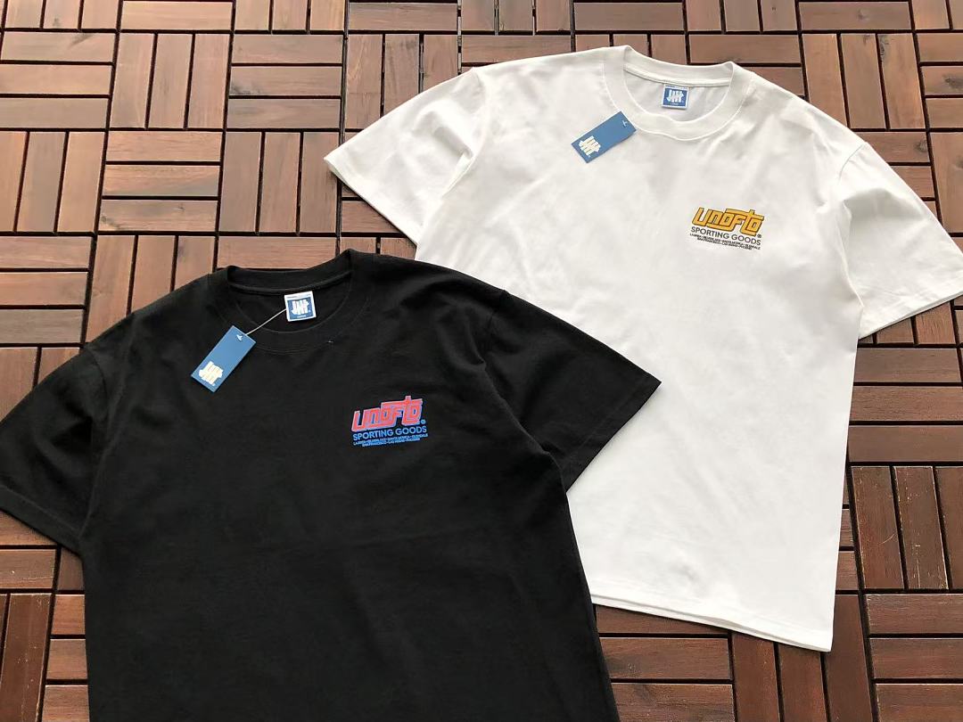 On Running ~85 UNDEFEATED T-SHIRT 55063096 (Im 180CM 68KG Iwear Size L In The Photo) - Image 8