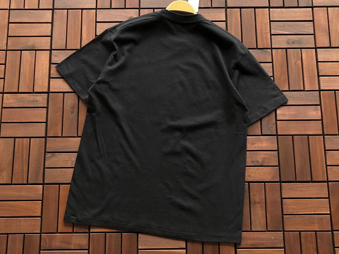 On Running ~85 HUF T-SHIRT - Image 14