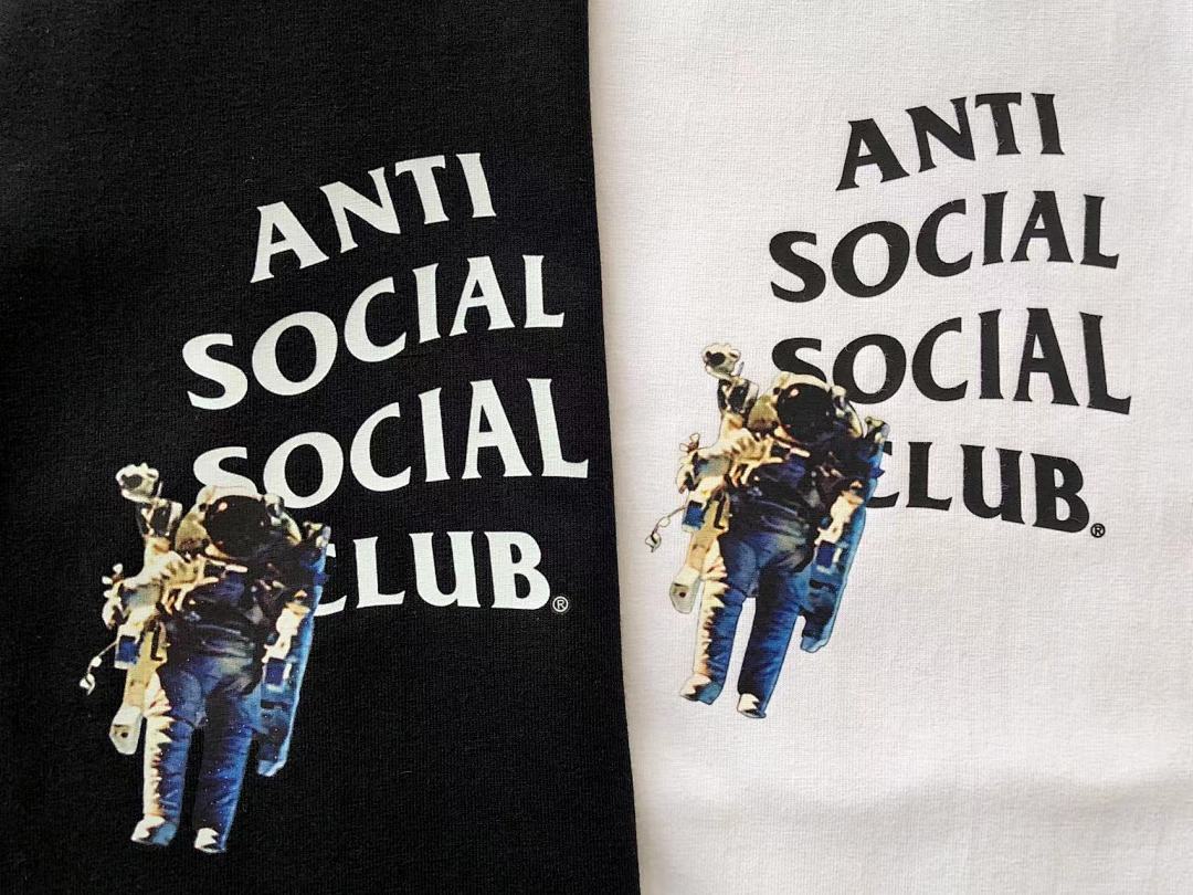 On Running ~89 ANTI SOCIAL CLUB T-SHIRT - Image 15