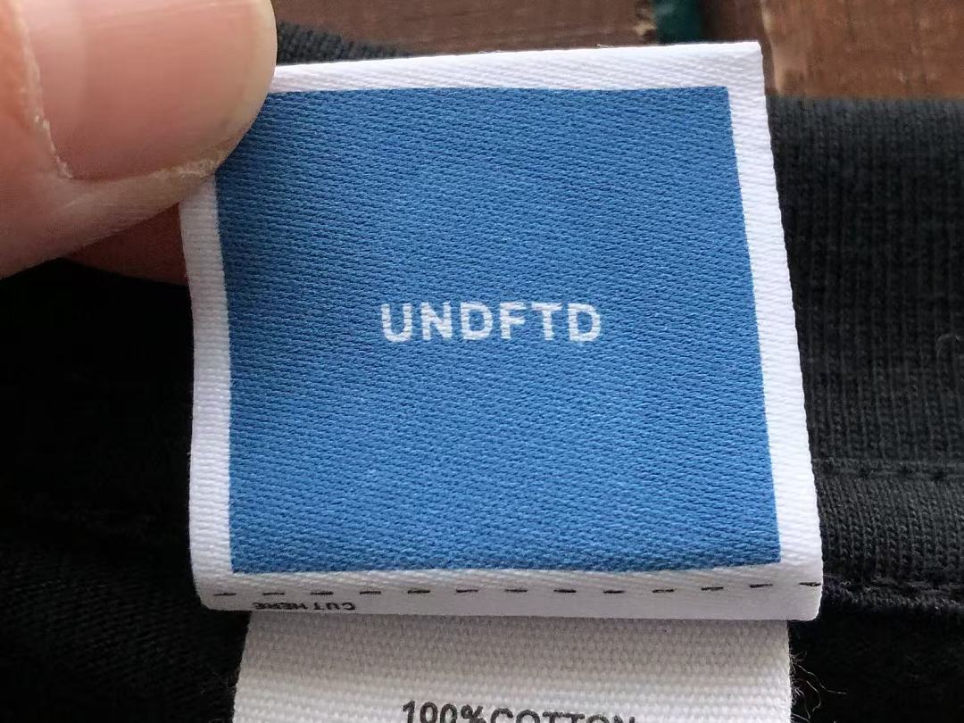 On Running ~85 UNDEFEATED T-SHIRT 55071622 (Im 185CM 70KG Iwear Size M In The Photo) - Image 23