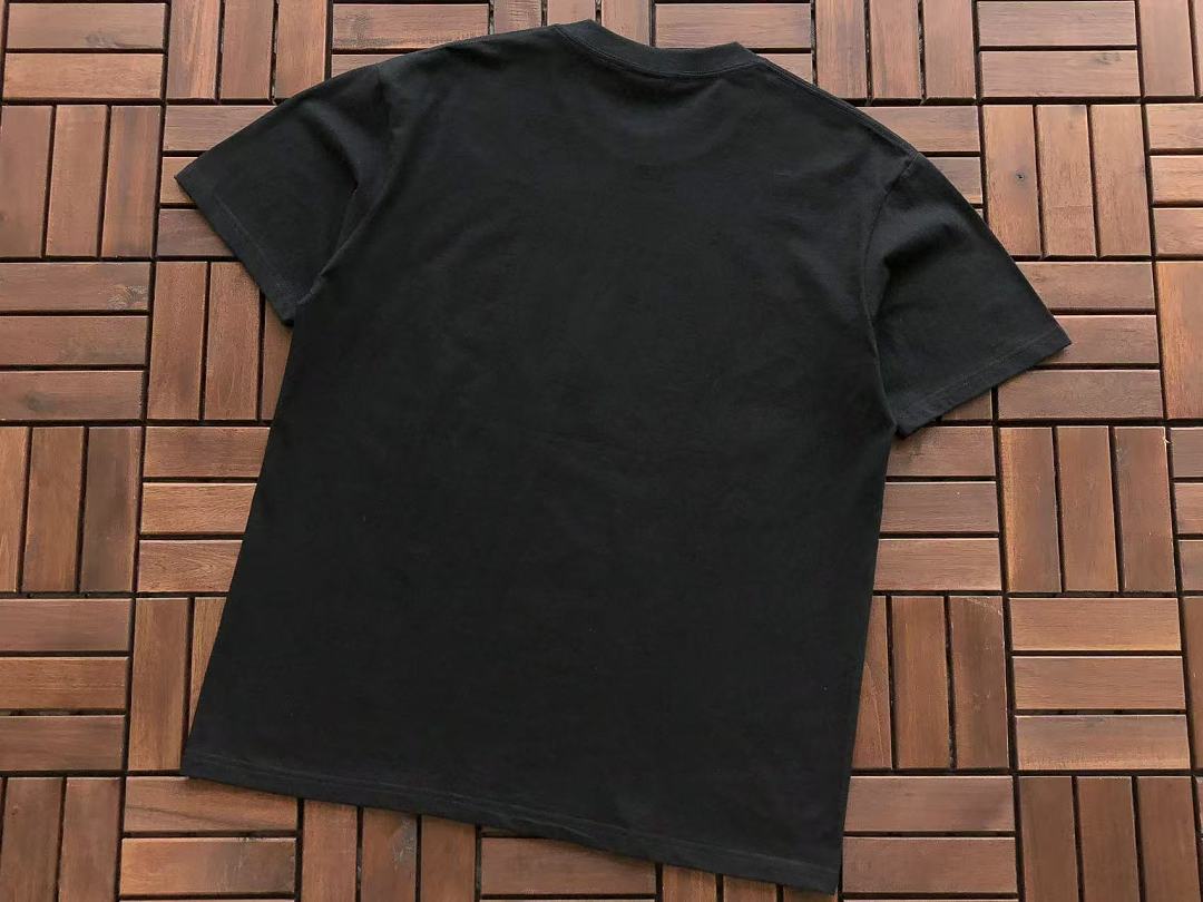 On Running ~ 85 UNDEFEATED T-SHIRT 55052508 (Im 185CM 80KG Iwear Size L In The Photo) - Image 17