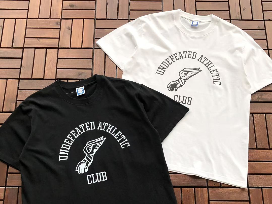 On Running ~85 UNDEFEATED T-SHIRT 55063084 (Im 180CM 68KG Iwear Size L In The Photo) - Image 6