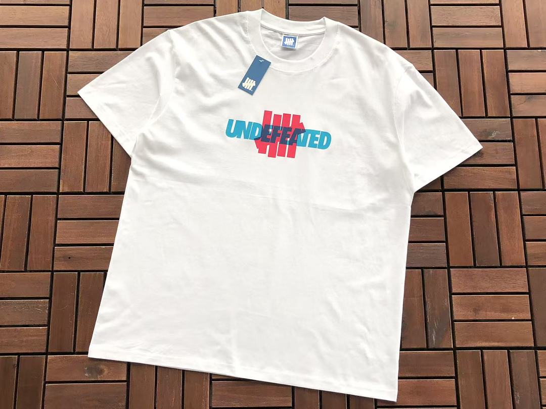On Running ~ 85 UNDEFEATED T-SHIRT 55070671 (Im 185CM 80KG Iwear Size L In The Photo) - Image 7