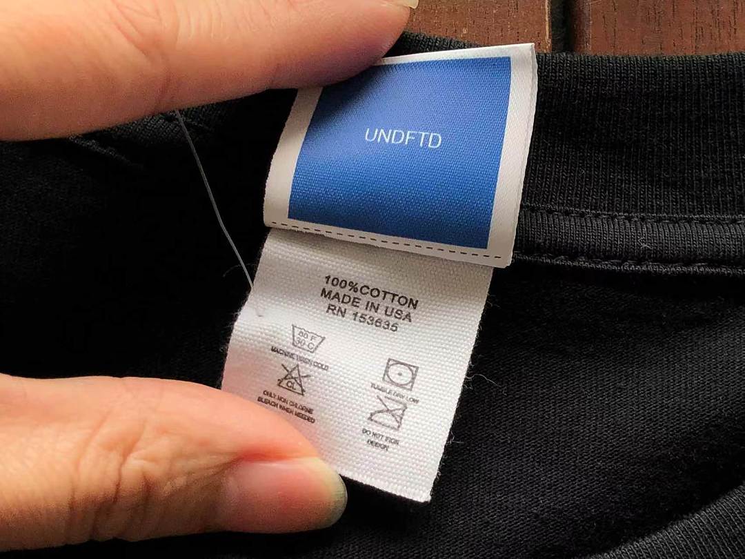 On Running ~85 UNDEFEATED T-SHIRT 11123011 (Im 180CM 68KG Iwear Size L In The Photo) - Image 28