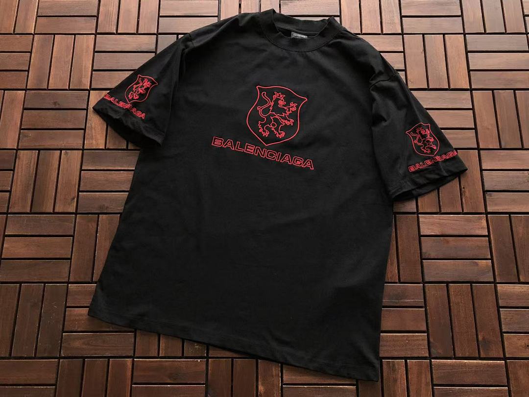 ~109 B🔥L🔥🔥🔥IA🔥A T-SHIRT 77012332 (Im 180CM 68KG Iwear Size S In The Photo), photo 1