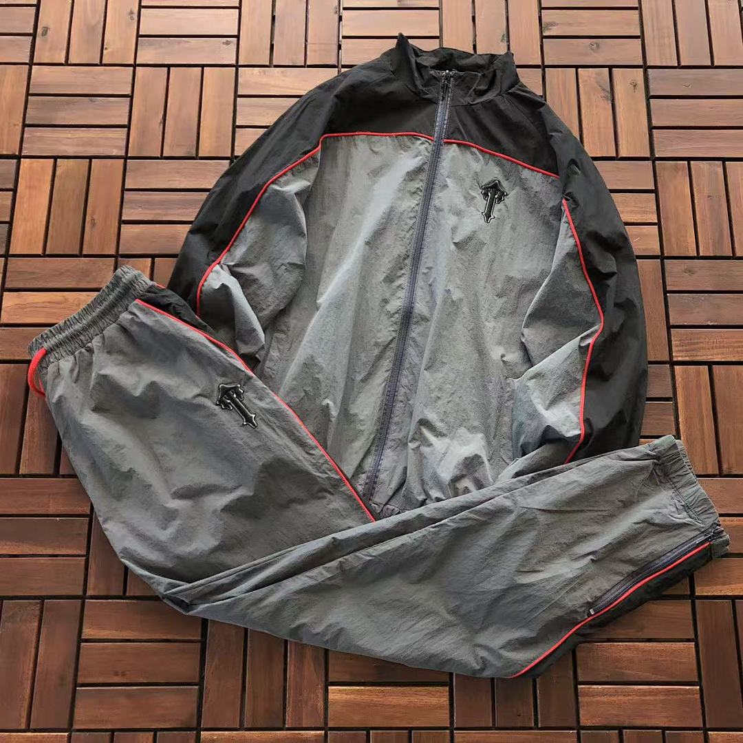 Other TOP~189 PANTS~179 TRAPSTAR JACKET TROUSERS 33112251 (Im 176CM 58KG Iwear Size M In The Photo), photo 1