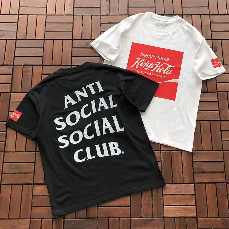 On Running ~85 ANTI SOCIAL CLUB & COCACOLA T-SHIRT 55041104 (Im 185CM 70KG Iwear Size M In The Photo)
