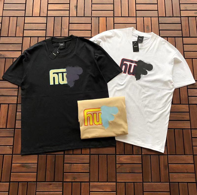 On Running ~85 HUF T-SHIRT
