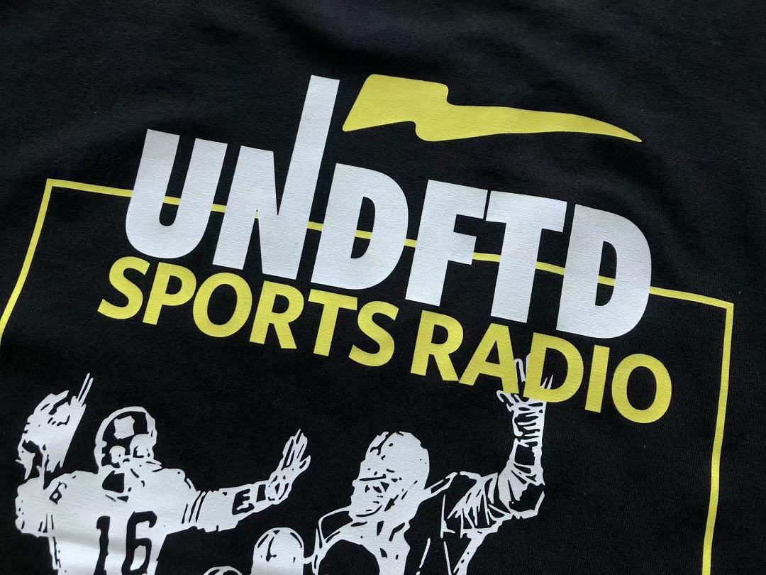 On Running ~85 UNDEFEATED T-SHIRT 55071015 (Im 185CM 70KG Iwear Size L In The Photo) - Image 11