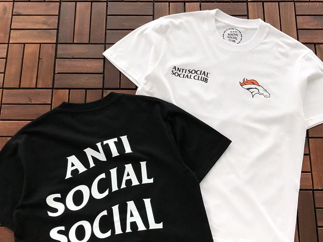 On Running ~ 85 ANTI SOCIAL CLUB T-SHIRT 55051865 (Im 185CM 70KG Iwear Size M In The Photo) - Image 6