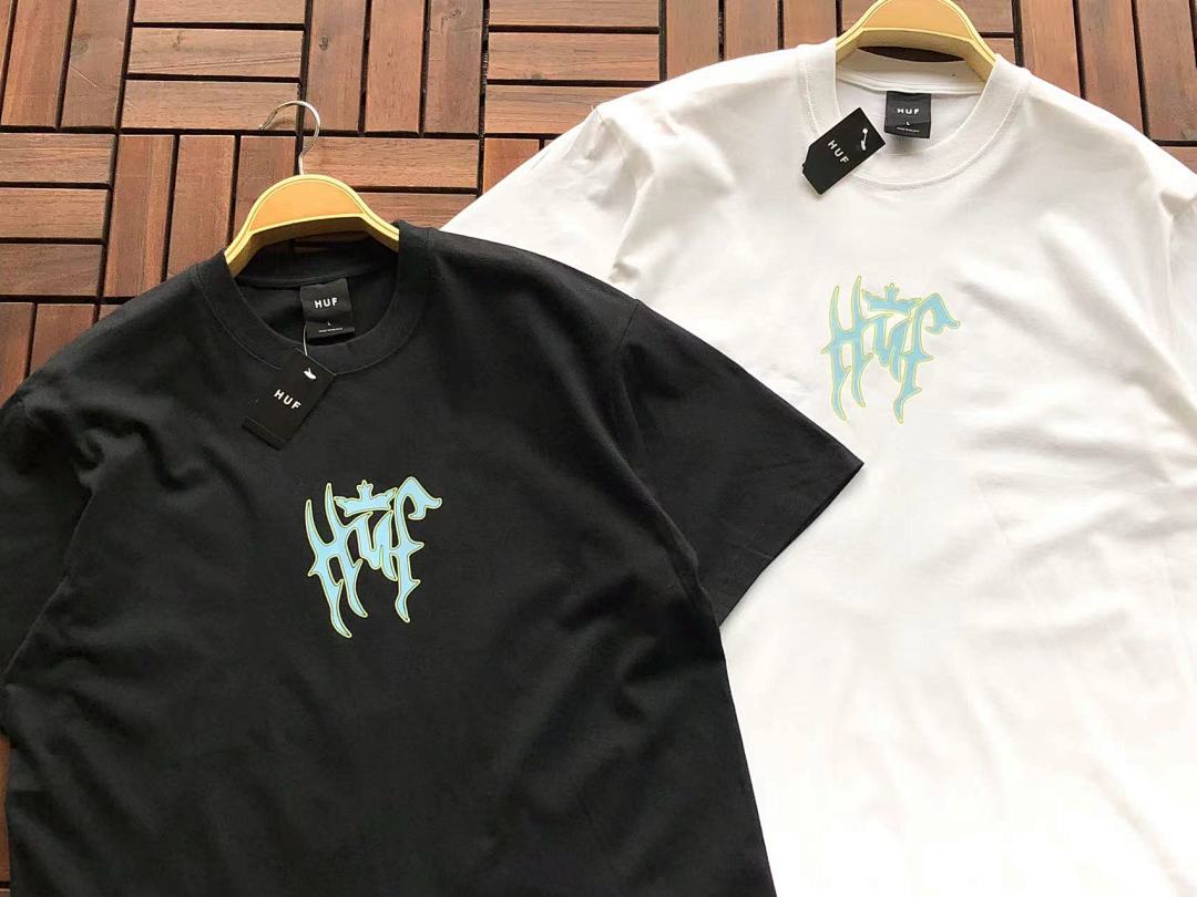 On Running ~85 HUF T-SHIRT - Image 14