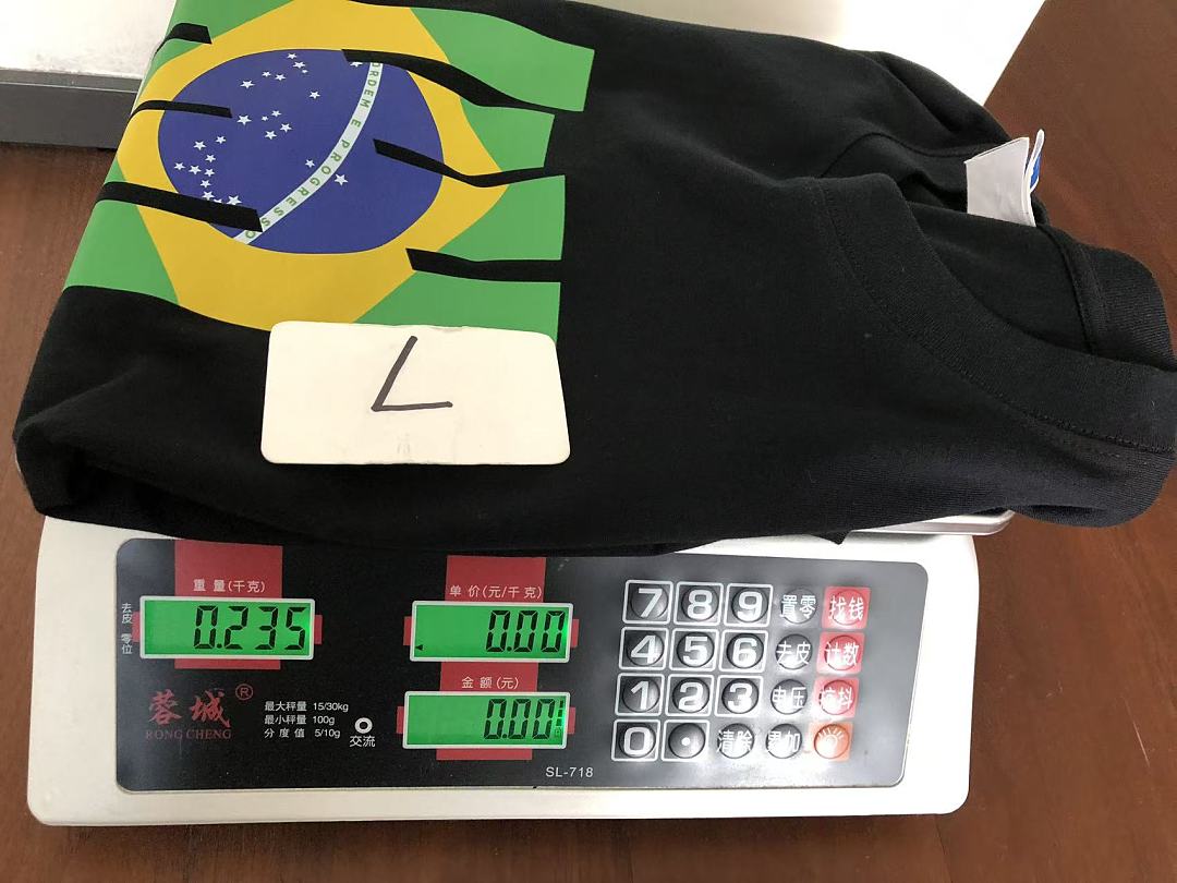 On Running ~ 85 UNDEFEATED T-SHIRT 55072816 (Im 185CM 70KG Iwear Size L In The Photo) - Image 18