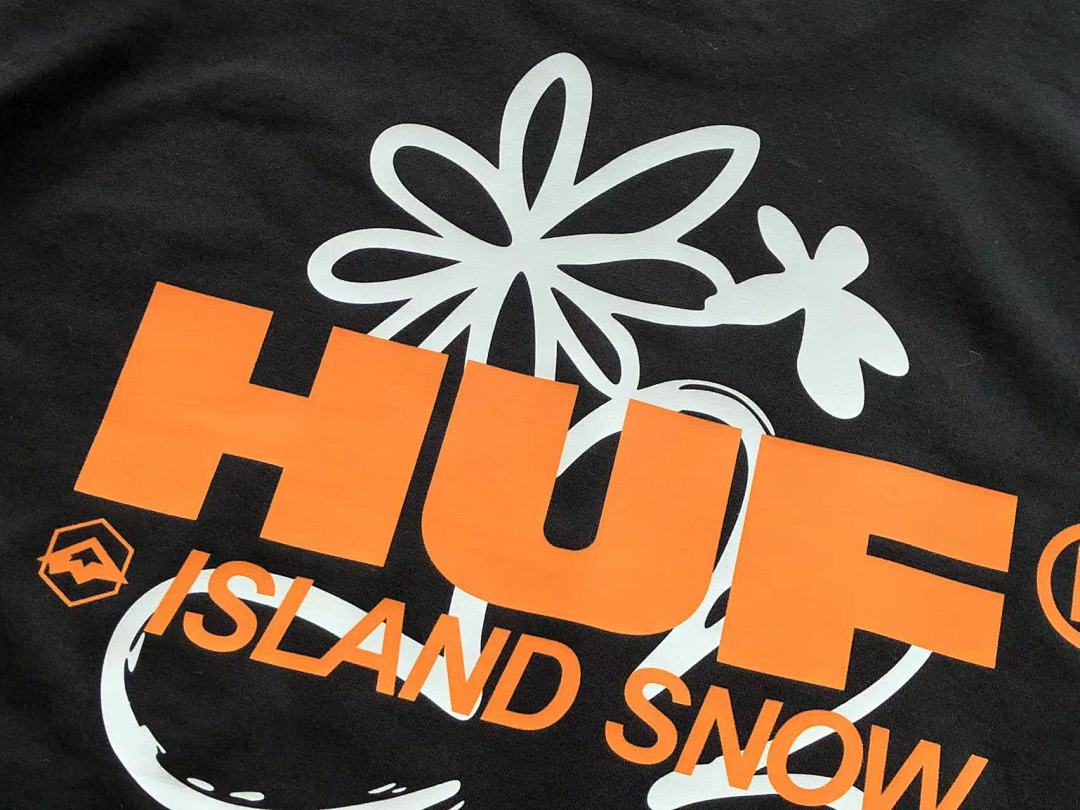 On Running ~85 HUF T-SHIRT - Image 10