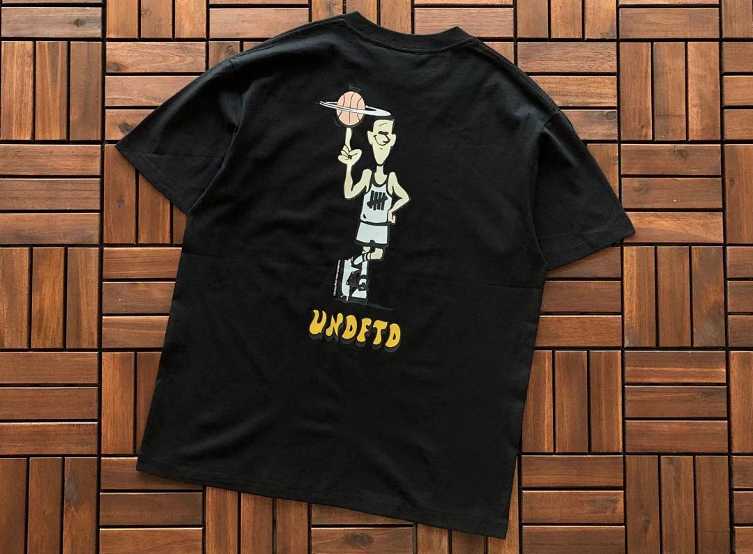 On Running ~89 UNDEFEATED T-SHIRT - Image 5