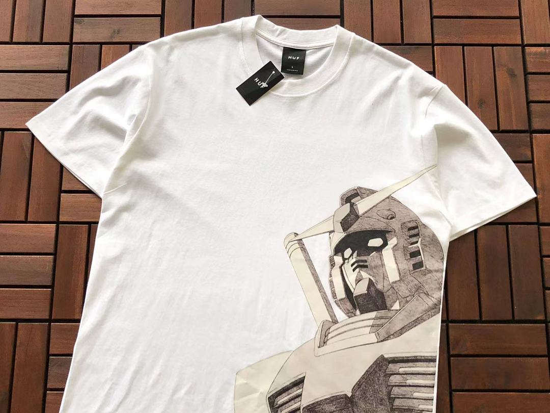 On Running ~85 HUF T-SHIRT - Image 12