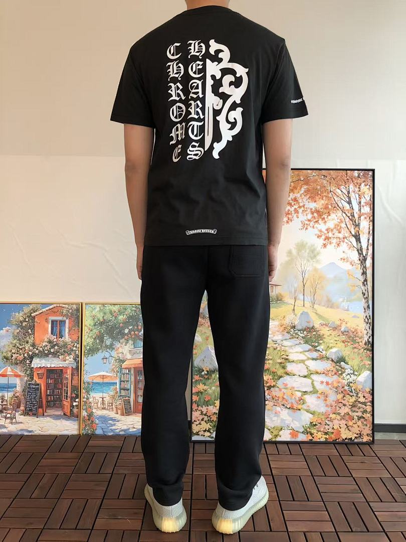 On Running ~109 CH🔥OM🔥 HE🔥RTS T-SHIRT 55022620 (Im 185CM 80KG Iwear Size S In The Photo) - Image 6