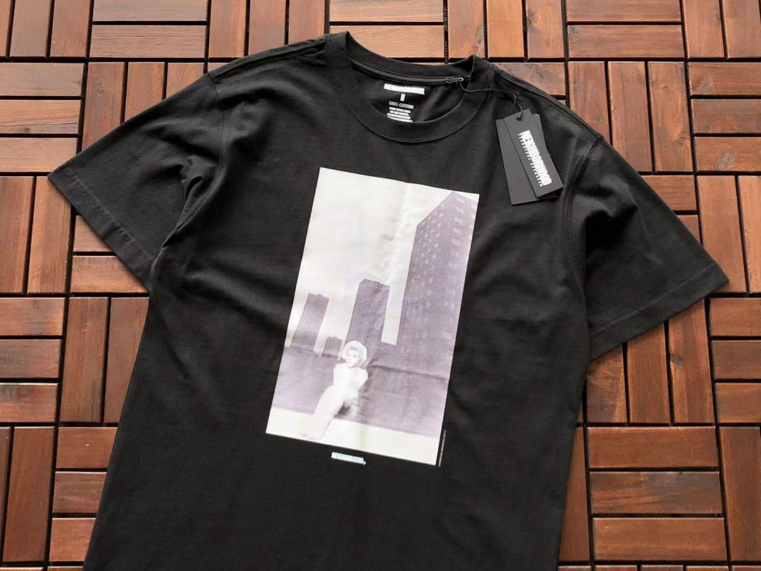 On Running ~95 NEIGHBORHOOD T-SHIRT - Image 11