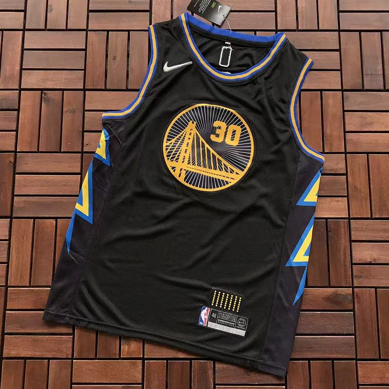 79 NBA BASKETBALL 88040310 (Im 176CM 58KG Iwear Size M In The Photo), photo 1