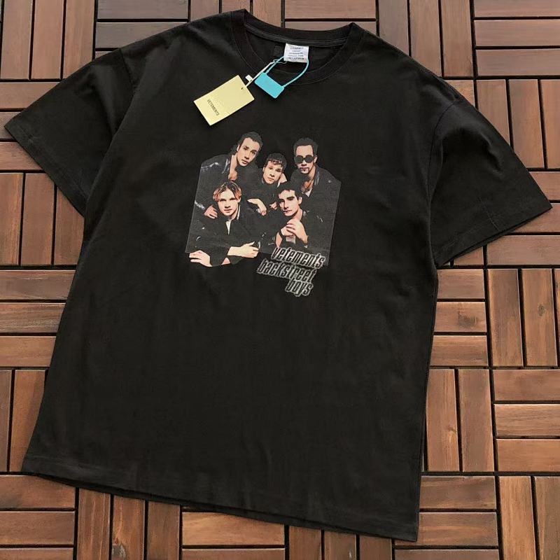 ~ 115 VETEMENTS T-SHIRT 66012527 (Im 185CM 80KG Iwear Size M In The Photo), photo 1