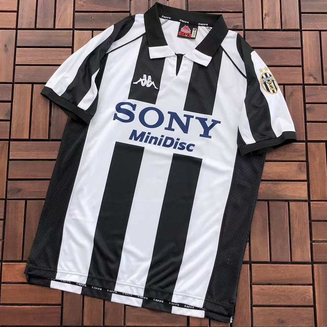Other ~ 69 FOOTBALL T-SHIRT 55062166 (Im 180CM 68KG Iwear Size M In The Photo), photo 1